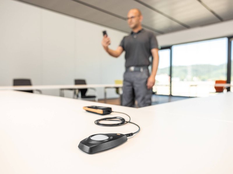 Testo 545 - Digitálny luxmetr Meranie intenzity osvetlenia (lux)